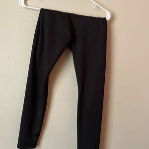 These are black short capri leggings size large in kids for girls!